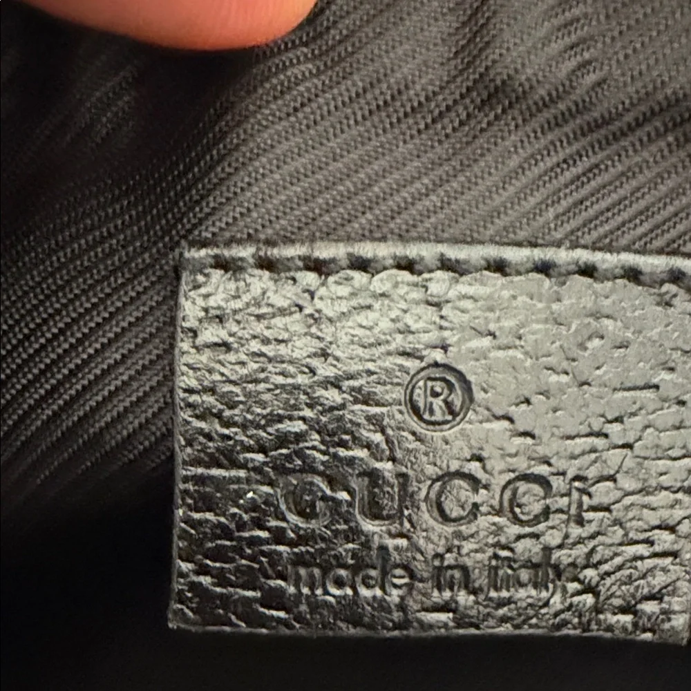 Gucci Black GG Canvas Shoulder Bag - Picture 8 of 11